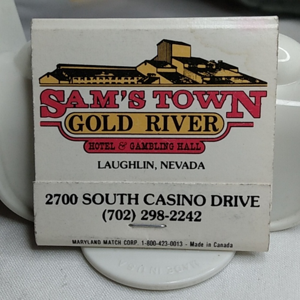 Vintage Sam's Town Gold River Laughlin Matchbook